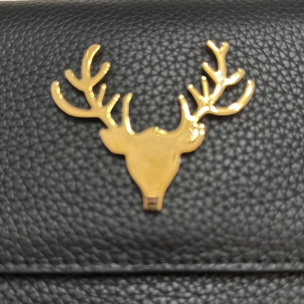 Taxidermy 100 💯 original Black Leather Crossbody Bag with Gold Accent - Picture 3 of 6